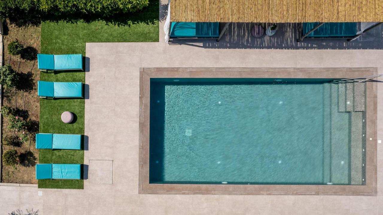 Antonia Villa - Luxurious Serenity With Private Pool, By Zantewize Kalipádhon Exterior photo